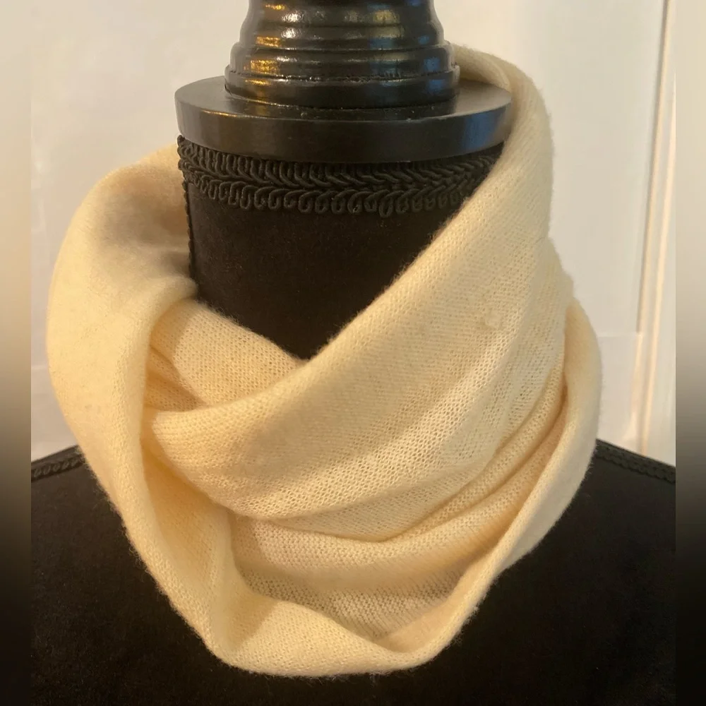 J. Crew Cream ivory Cashmere-Wool Blend long skinny Scarf 70” x 9”